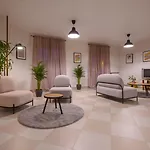 Ξενοδοχείο U-hotel Dario 2*
