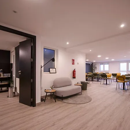 U-hotel Dario 卢戈