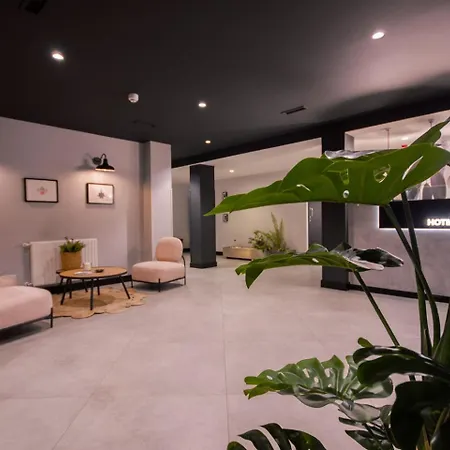 U-hotel Dario Hotel