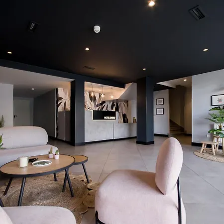 U-hotel Dario לוגו