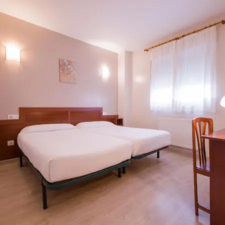 U-hotel Dario Ξενοδοχείο 2*