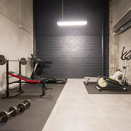 U-hotel Dario מלון 2*