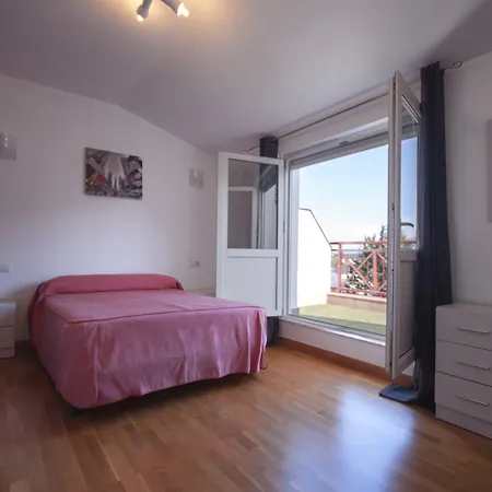 Ξενοδοχείο U-hotel Dario 2*