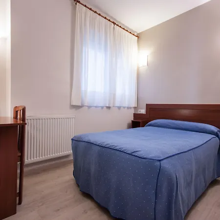 Ξενοδοχείο U-hotel Dario 2*