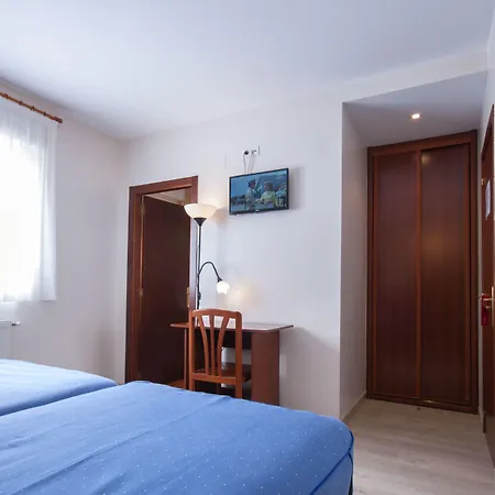 U-hotel Dario 卢戈