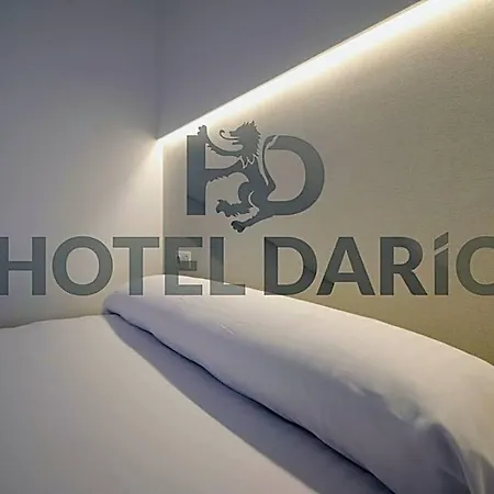 U-hotel Dario ホテル