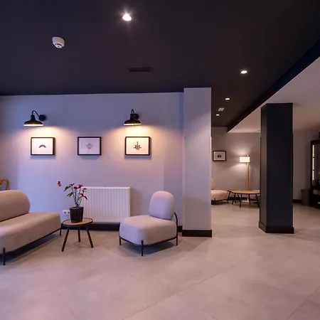 Szálloda U-hotel Dario Lugo