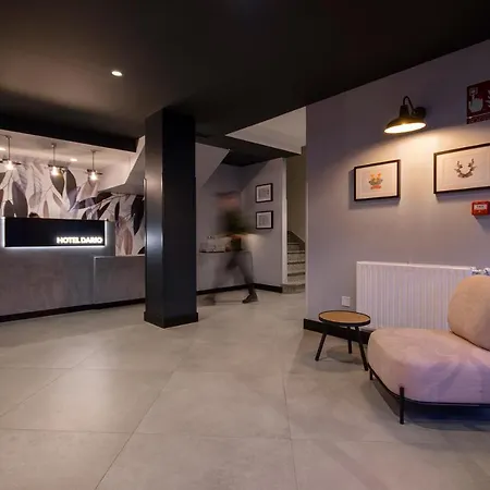 U-hotel Dario לוגו