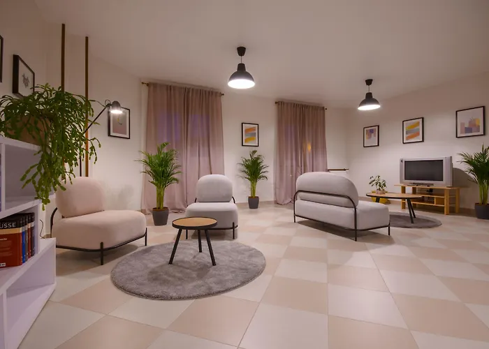 Otel U-hotel Dario 2*