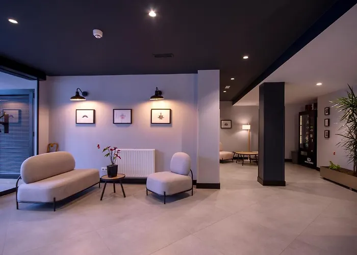 Otel U-hotel Dario Lugo